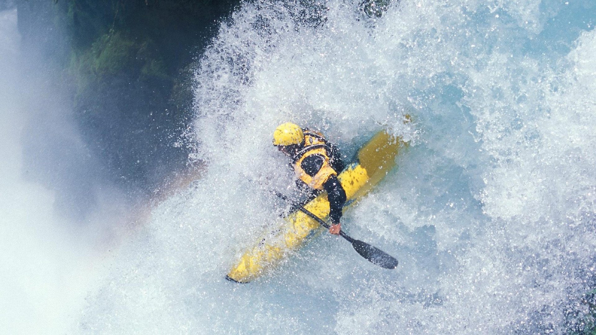 F1争冠战,黄蜂连续得分压制太阳,赛道上的攻防博弈